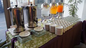 Tägliches Frühstücksbuffet (599 PHP pro Person)