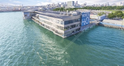 Hotel H2O