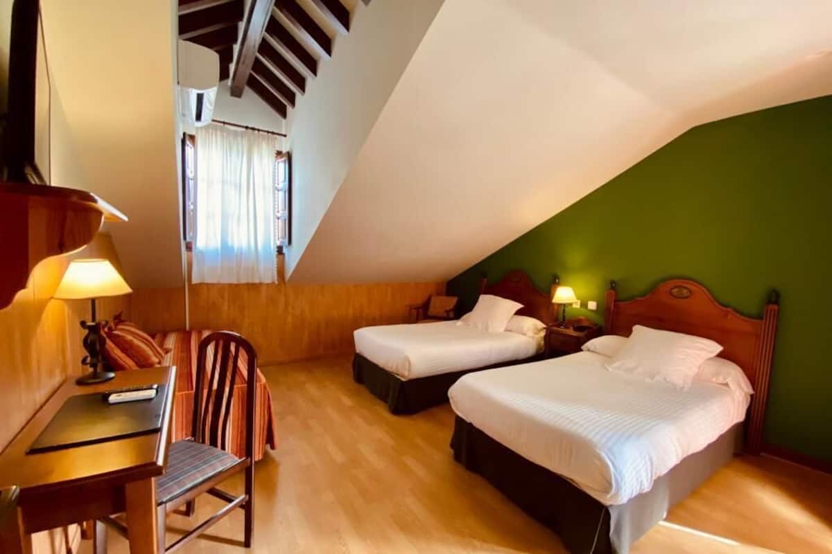In-room safe, desk, blackout curtains, free WiFi