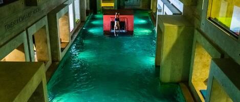 Couples treatment room(s), body treatments, hydrotherapy, aromatherapy