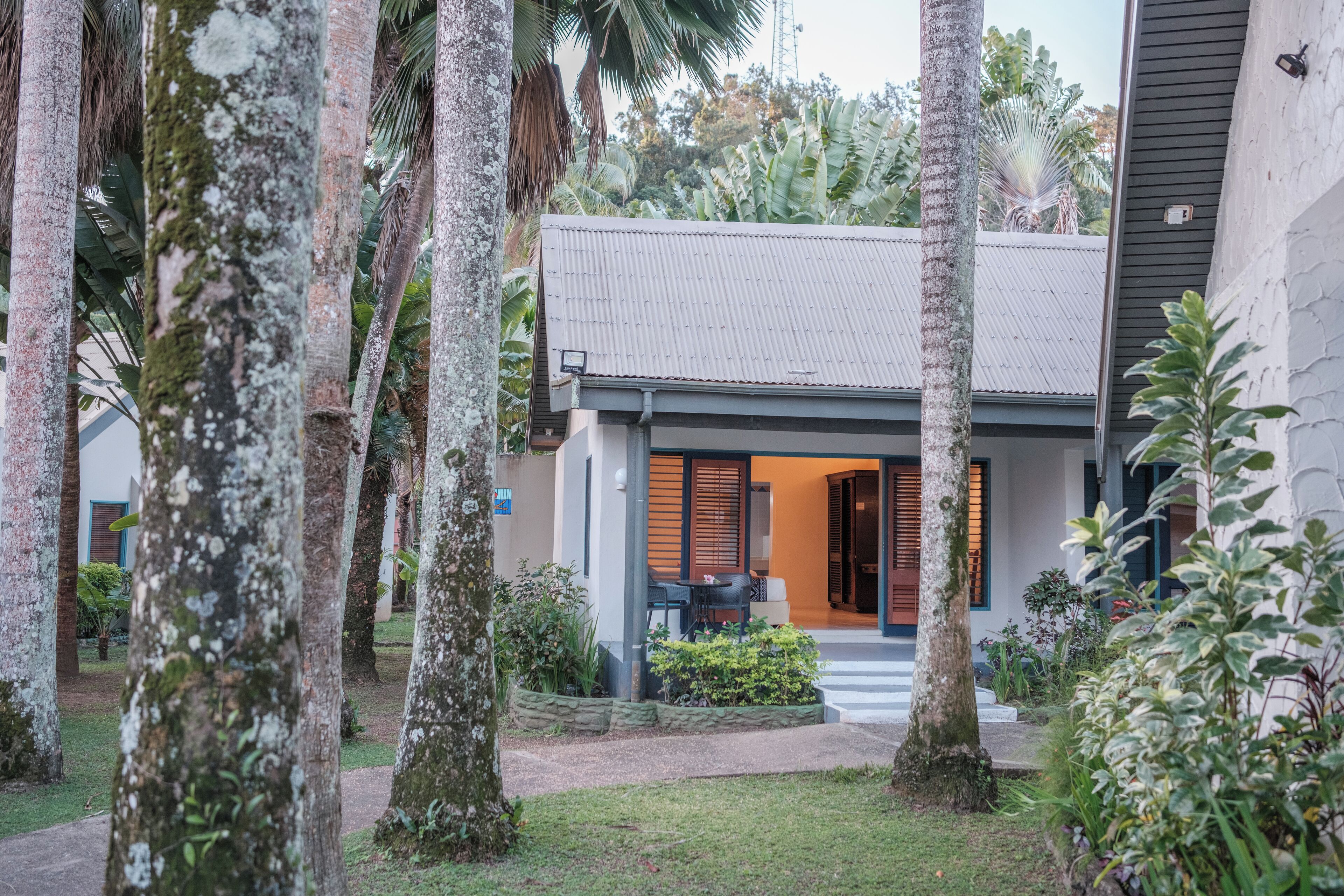 デラックス バンガロー ビーチフロント | セーフティボックス (室内)、遮光カーテン、アイロン / アイロン台