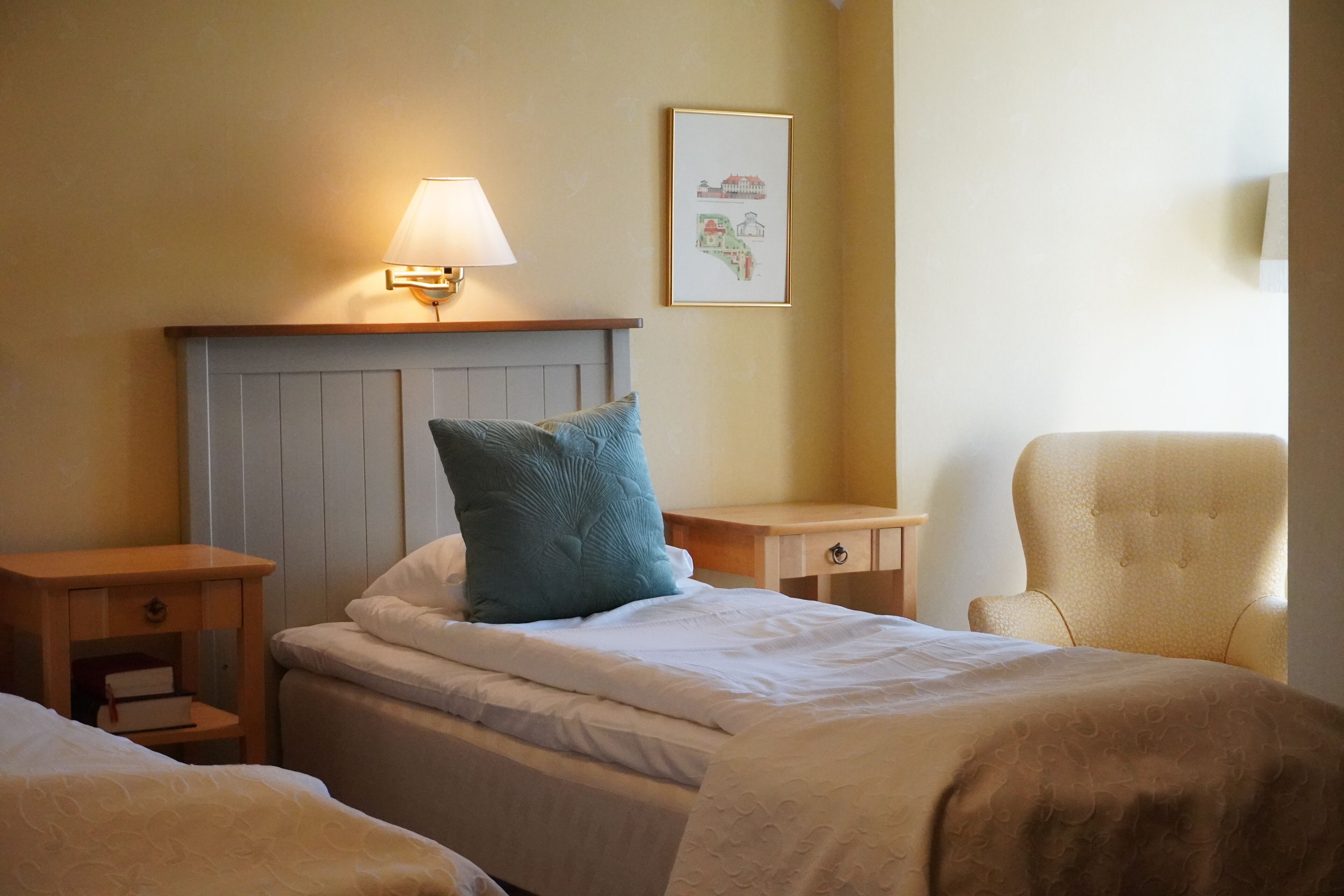 double room | desk, free wifi, bed sheets