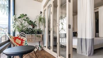 Sea Breeze Glass | Terrace/patio