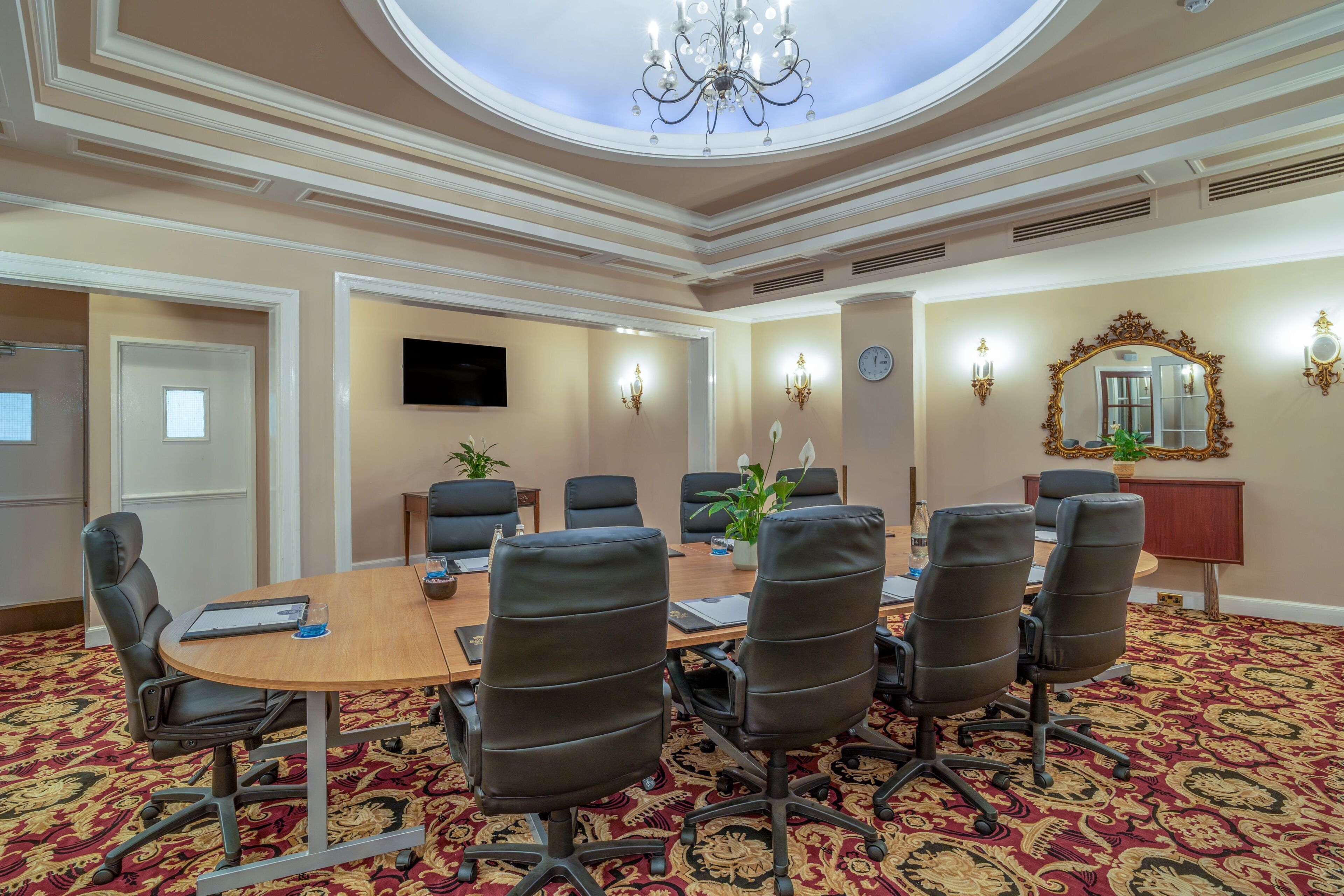 Meeting facility