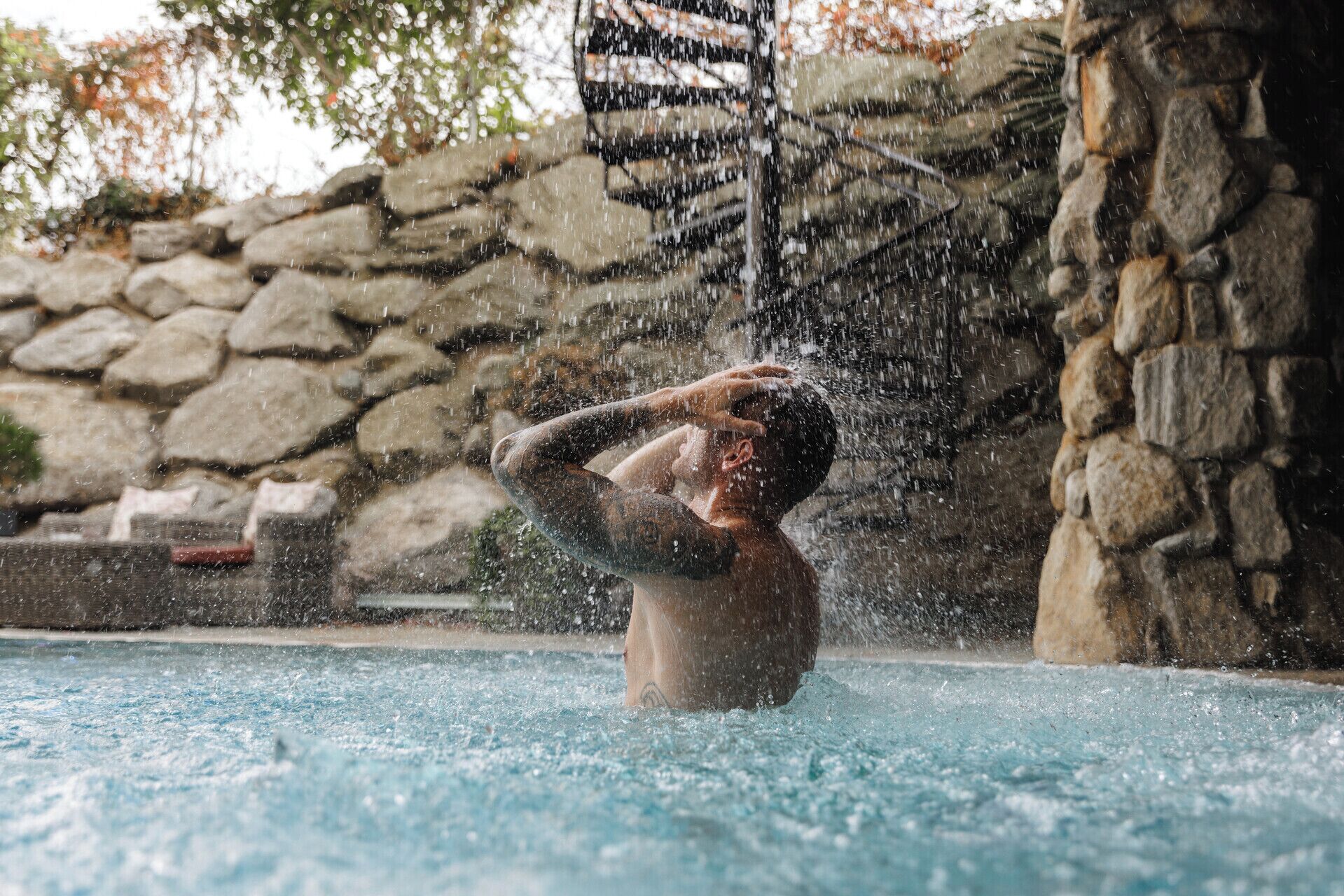 Hồ bơi trong nhà 