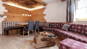 Family Apartment, Balcony, Annex Building | Living area | Flat-screen TV