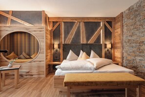 Premium bedding, in-room safe, cots/infant beds, free WiFi - Aktiv und Welnesshotel Kohlerhof  (Fuegen)