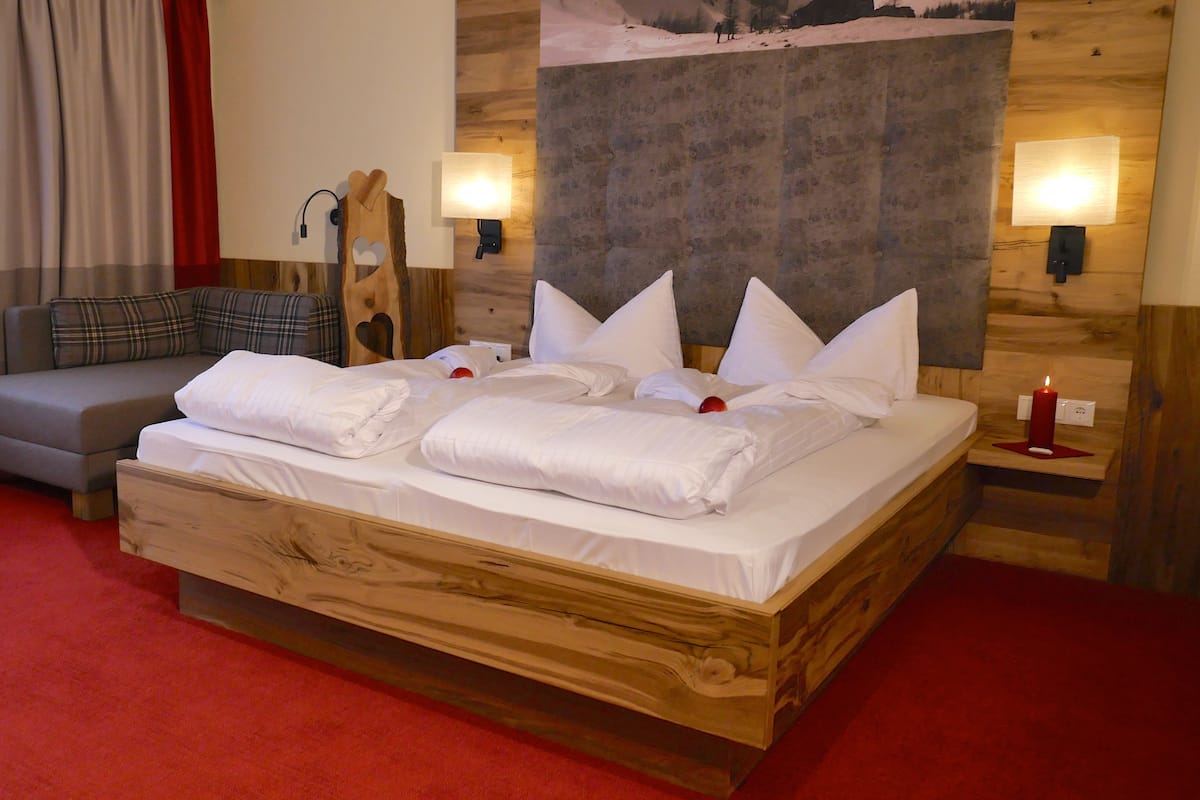 Superior Double or Twin Room | Premium bedding, in-room safe, desk, free cots/infant beds