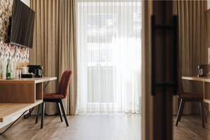 Comfort Double or Twin Room, Balcony | Premium bedding, in-room safe, cribs/infant beds, free WiFi - Aktiv und Welnesshotel Kohlerhof  (Fuegen)