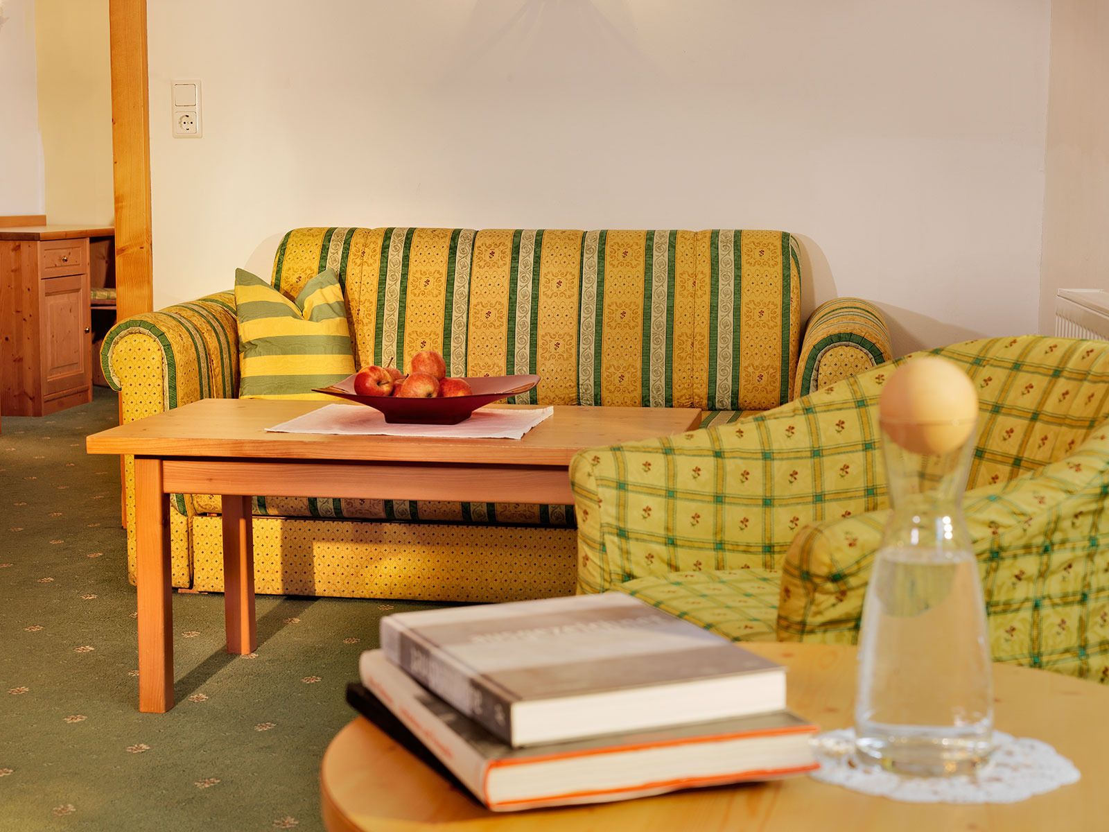 family room | in-room safe, desk, rollaway beds, free wifi