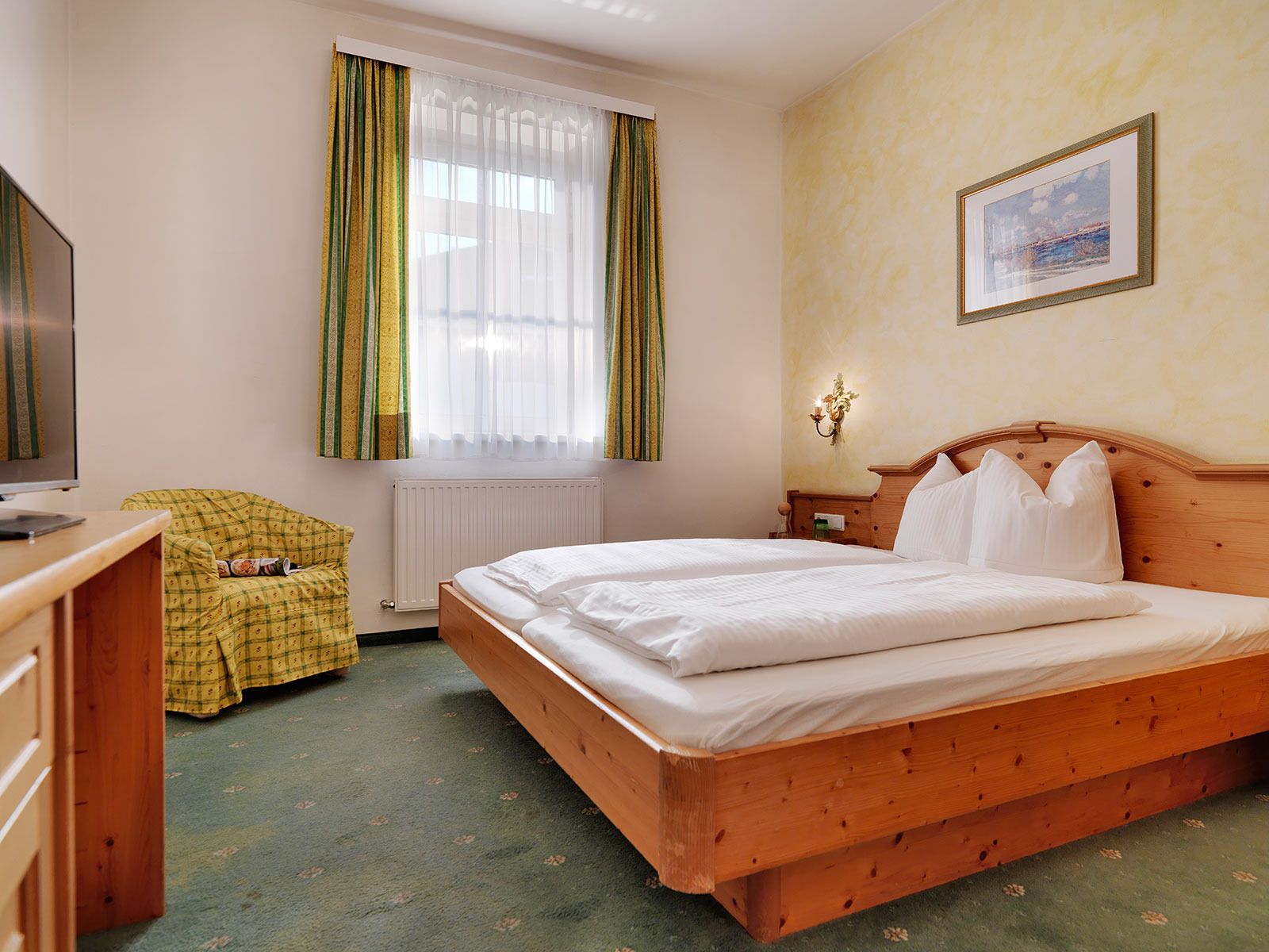 in-room safe, desk, rollaway beds, free wifi