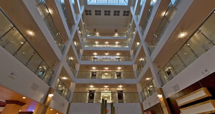 DoubleTree by Hilton Sarasota Bradenton Airport