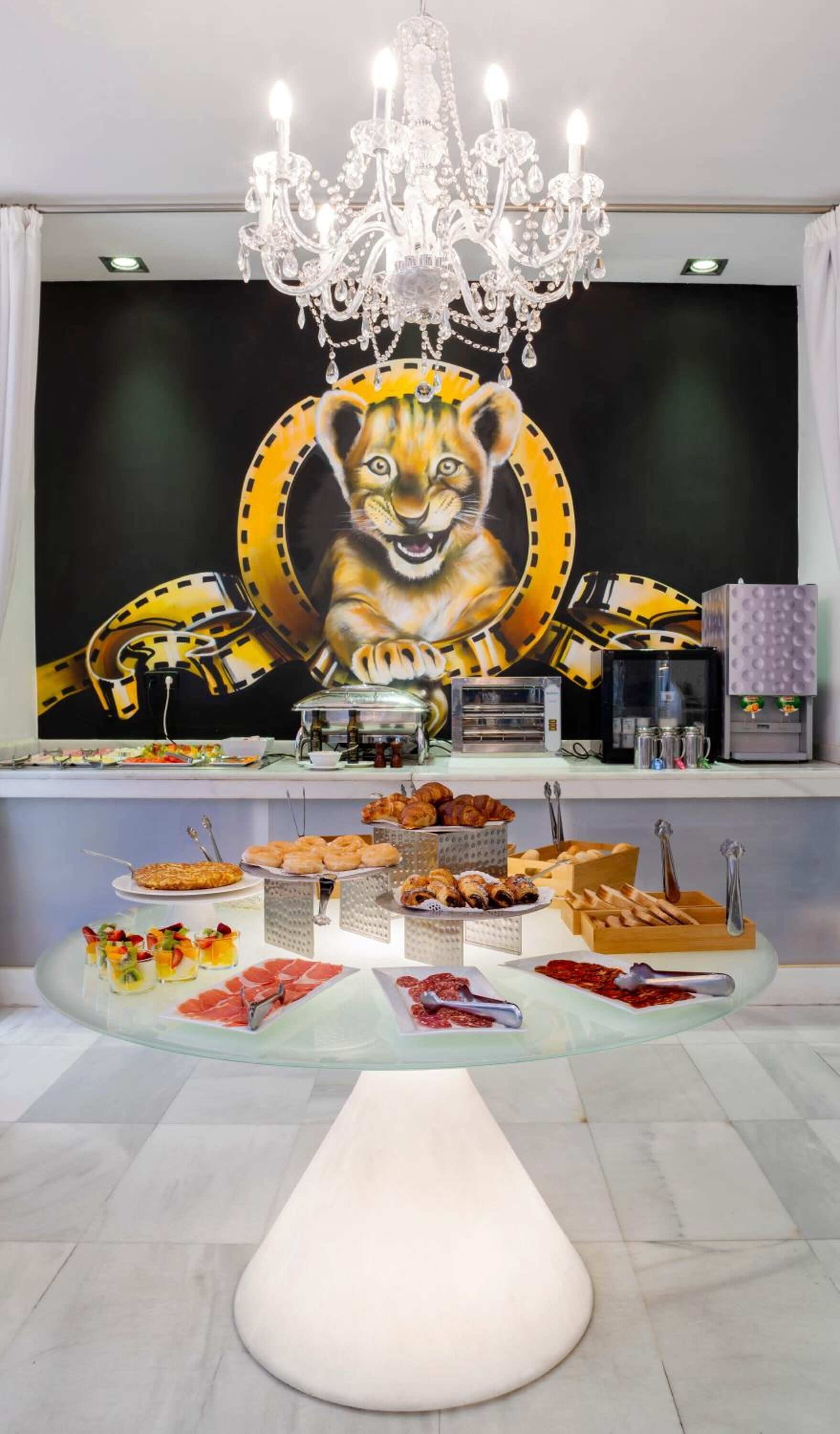 breakfast, lunch, dinner served; mediterranean cuisine