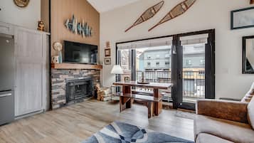 مكواة/لوح كي وواي فاي مجانًا وملاءات أسرّة ومُنبهات