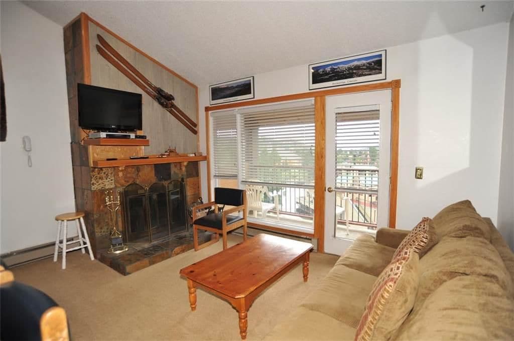 condo, 2 bedrooms | living area | tv, dvd player