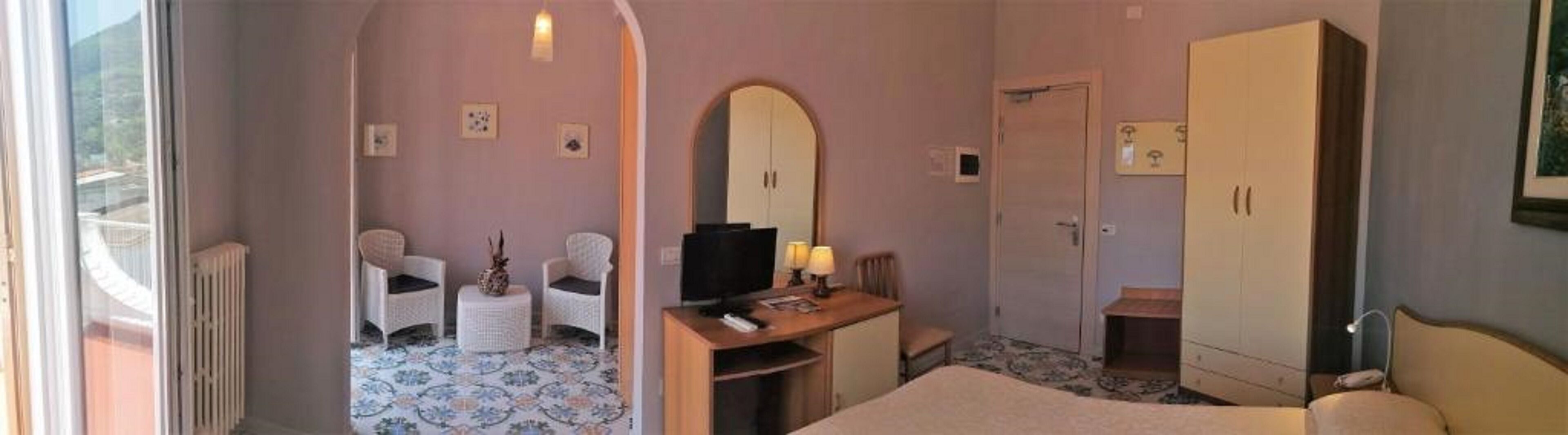 junior suite, terrace | 1 bedroom, premium bedding, minibar, in-room safe