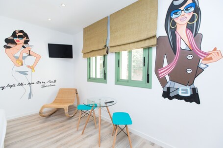 AinB Las Ramblas Colón Apartments - view 3