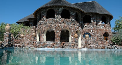 Eagle Tented Lodge & Spa Etosha