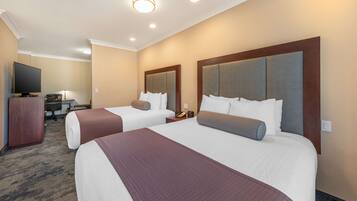 Suite, 2 Queen Beds, Non Smoking, Refrigerator & Microwave