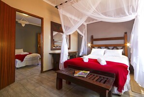 Tabla de planchar con plancha, cunas gratuitas y wifi gratis