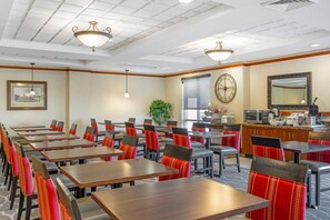 Free buffet breakfast 