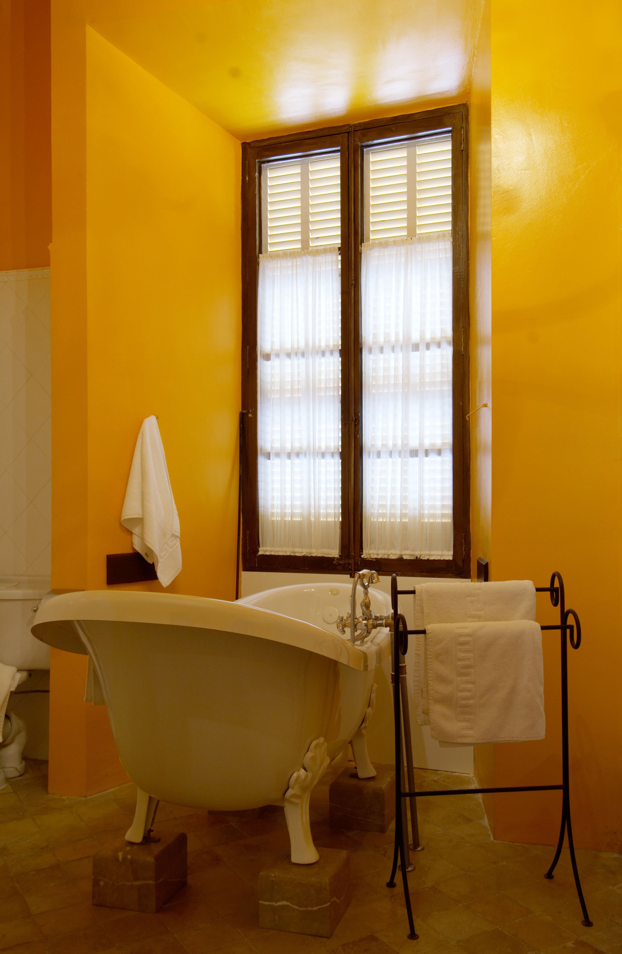 junior suite, balcony (terrace) | bathroom | combined shower/bathtub, jetted bath, free toiletries, bathrobes