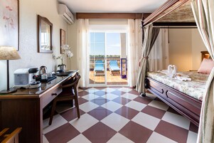 Suite | Colchones Select Comfort, minibar, caja fuerte y escritorio