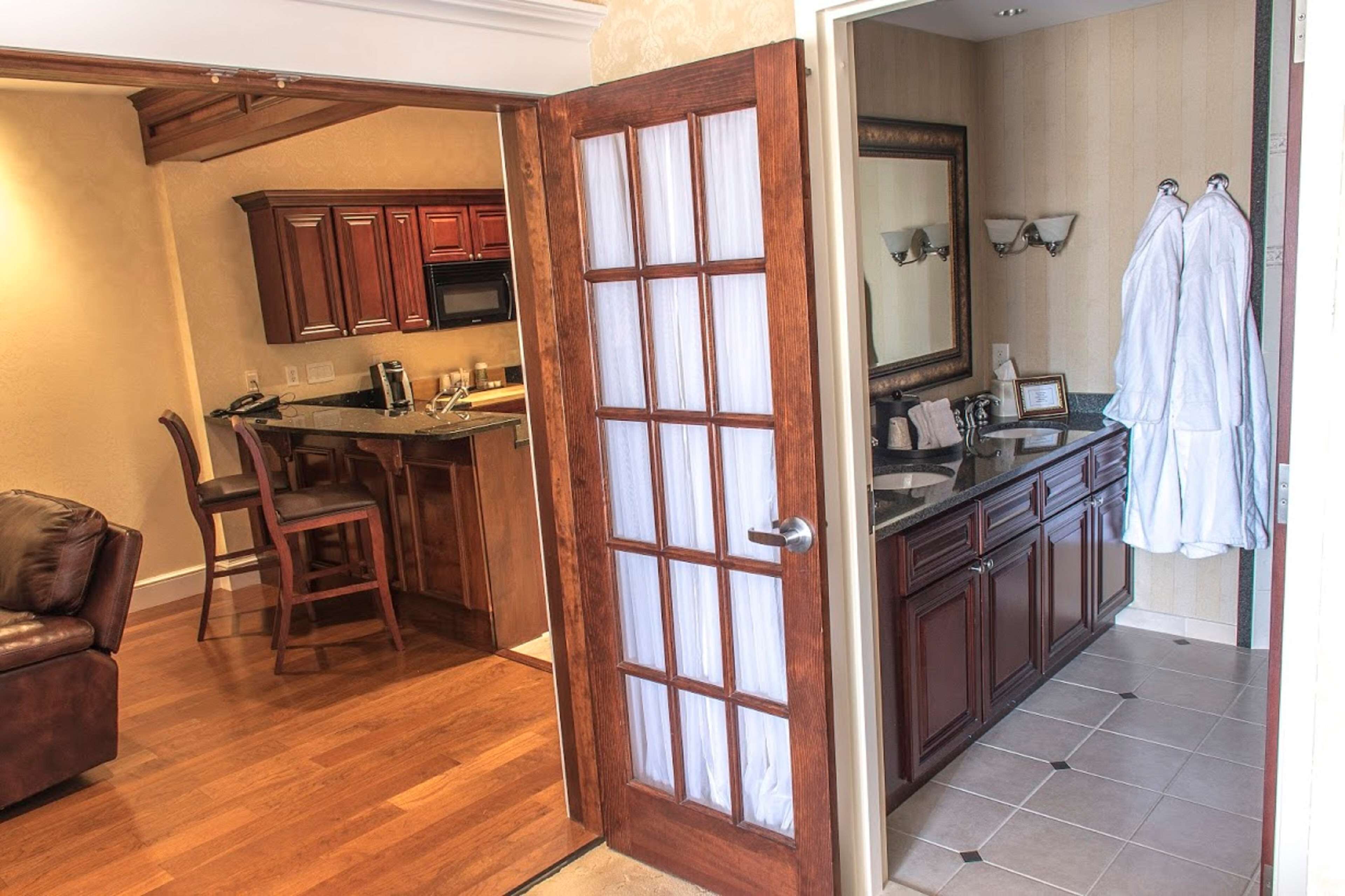 49-inch flat-screen tv with cable channels, tv, pay films