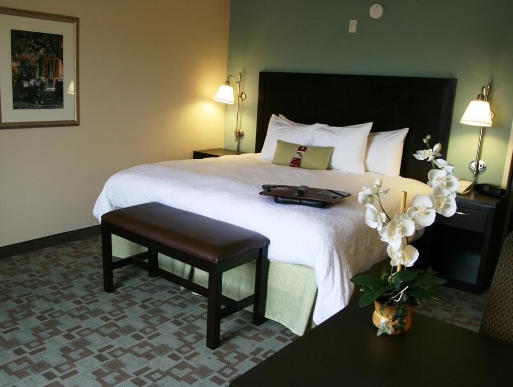 Iron/ironing board, free WiFi, bed sheets, alarm clocks