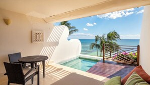 Ambassador Pool Suite Ocean View | 部屋からの景観