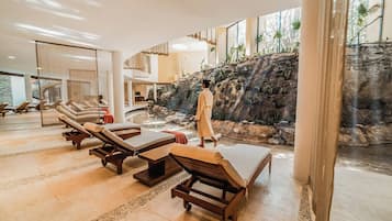 Behandlingsrom for par, badstue, boblebad, dampbad og kroppsbehandlinger