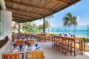 8 restaurantes, jantar, culinária fusion