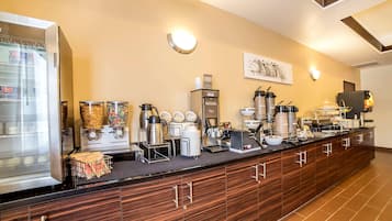 Free daily buffet breakfast