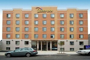 Exterior - Sleep Inn Brooklyn (Brooklyn)