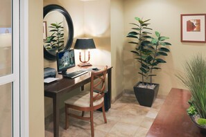 Business center - Candlewood Suites Gillette by IHG (Gillette)