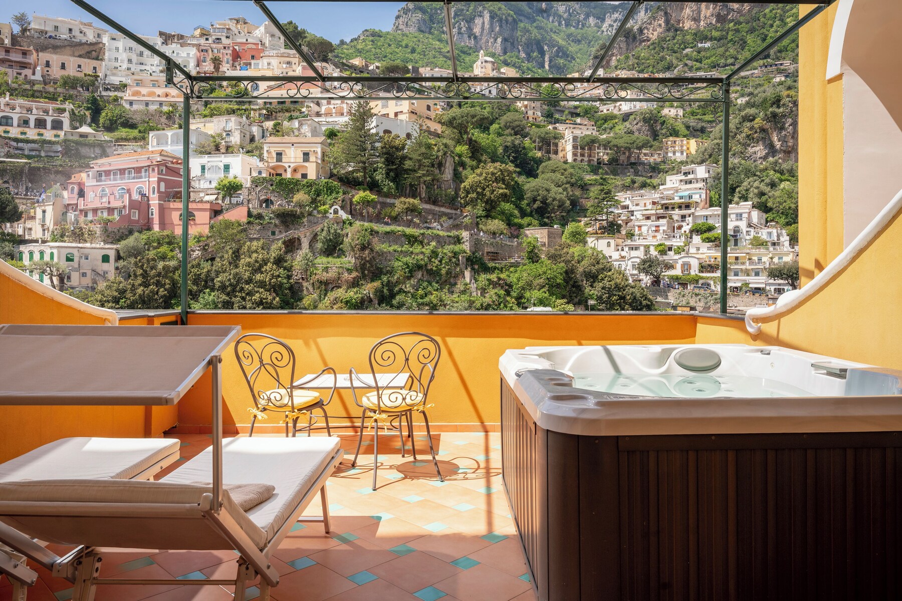 Exclusive Room | Terrace/patio