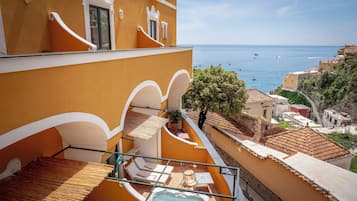 Exclusive Room | Terrace/patio