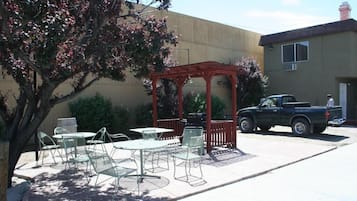 Grill-/Picknickplatz