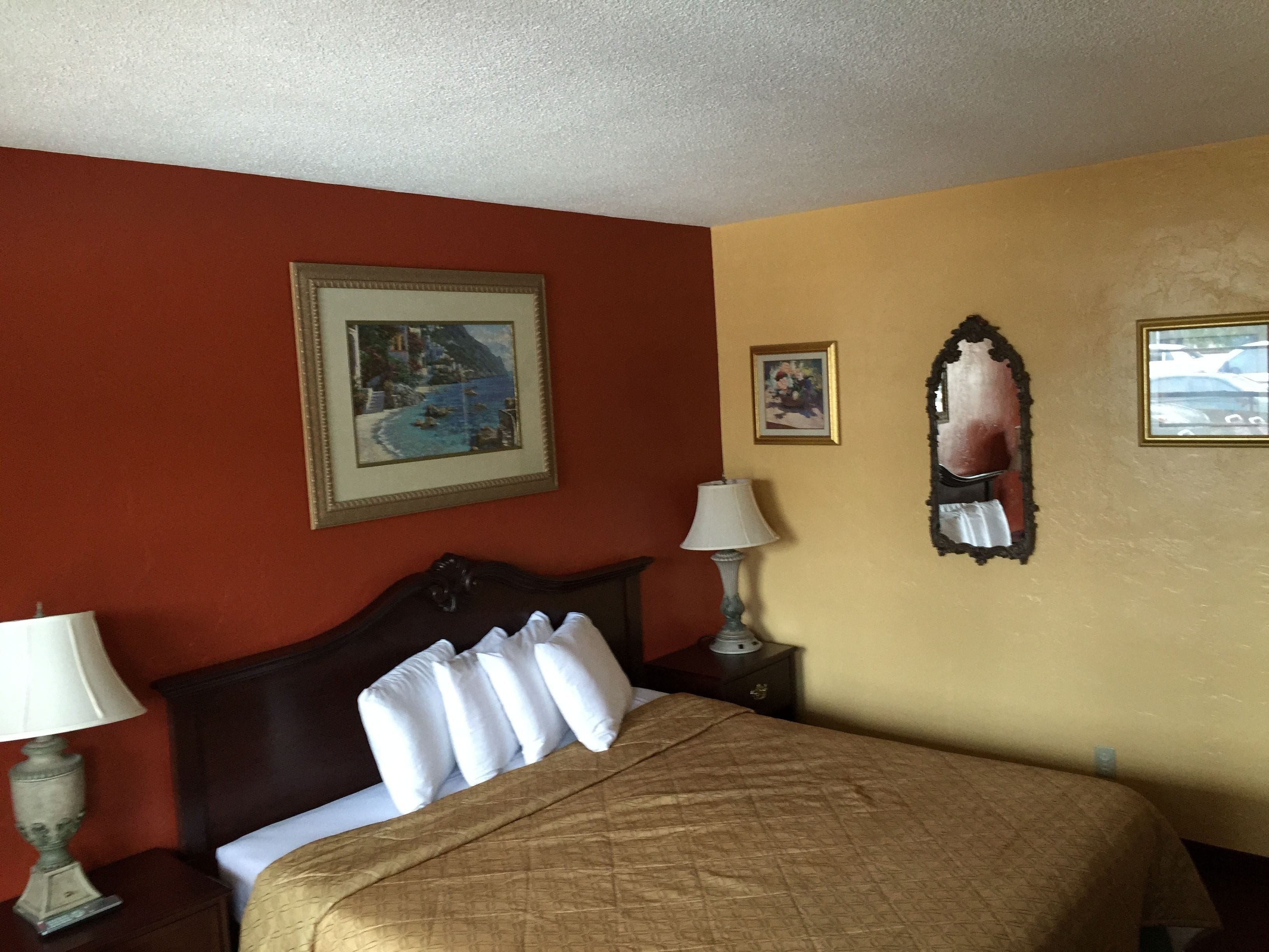 Photo - Budget Inn - St. Petersburg