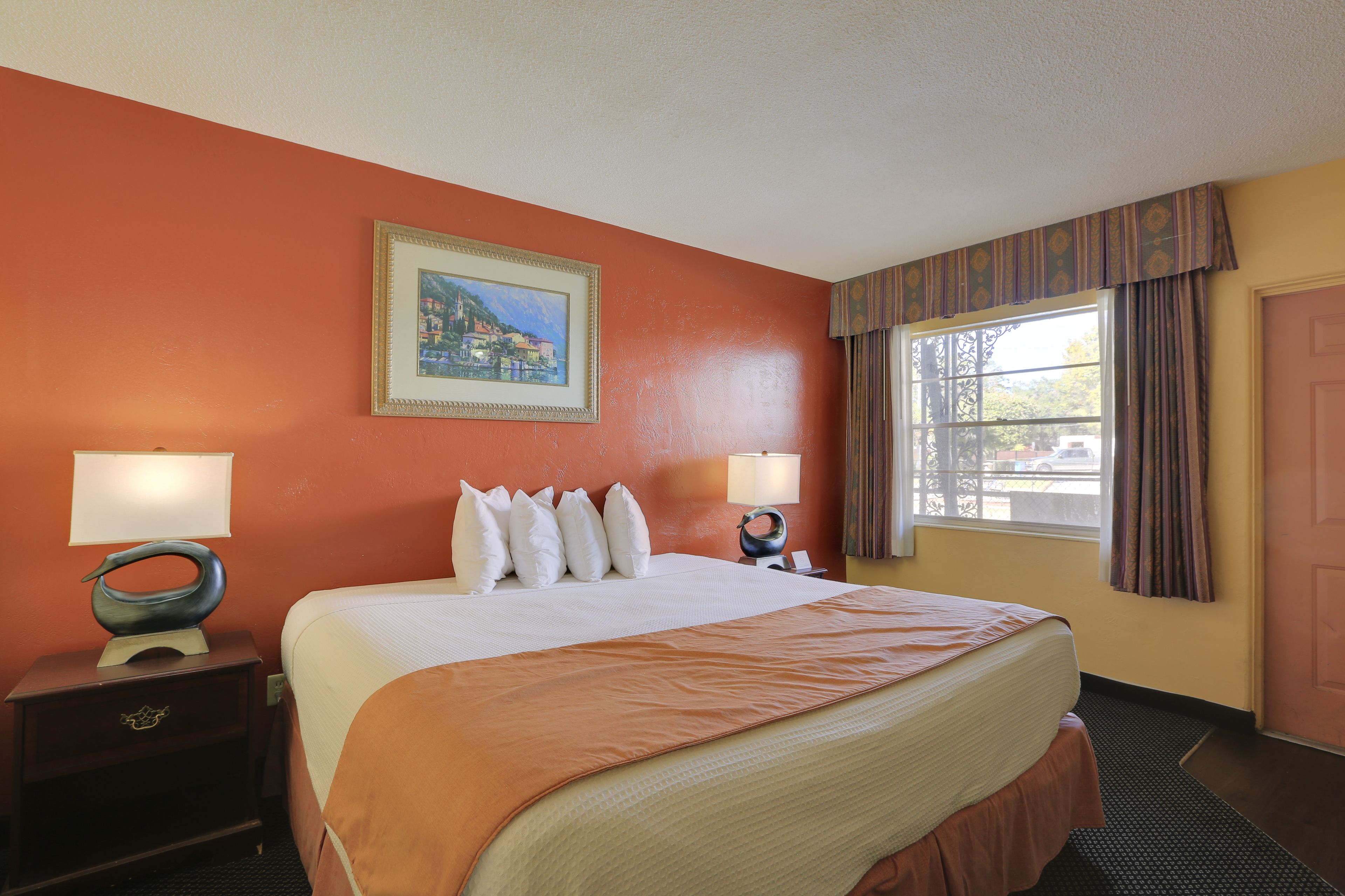 Photo - Budget Inn - St. Petersburg