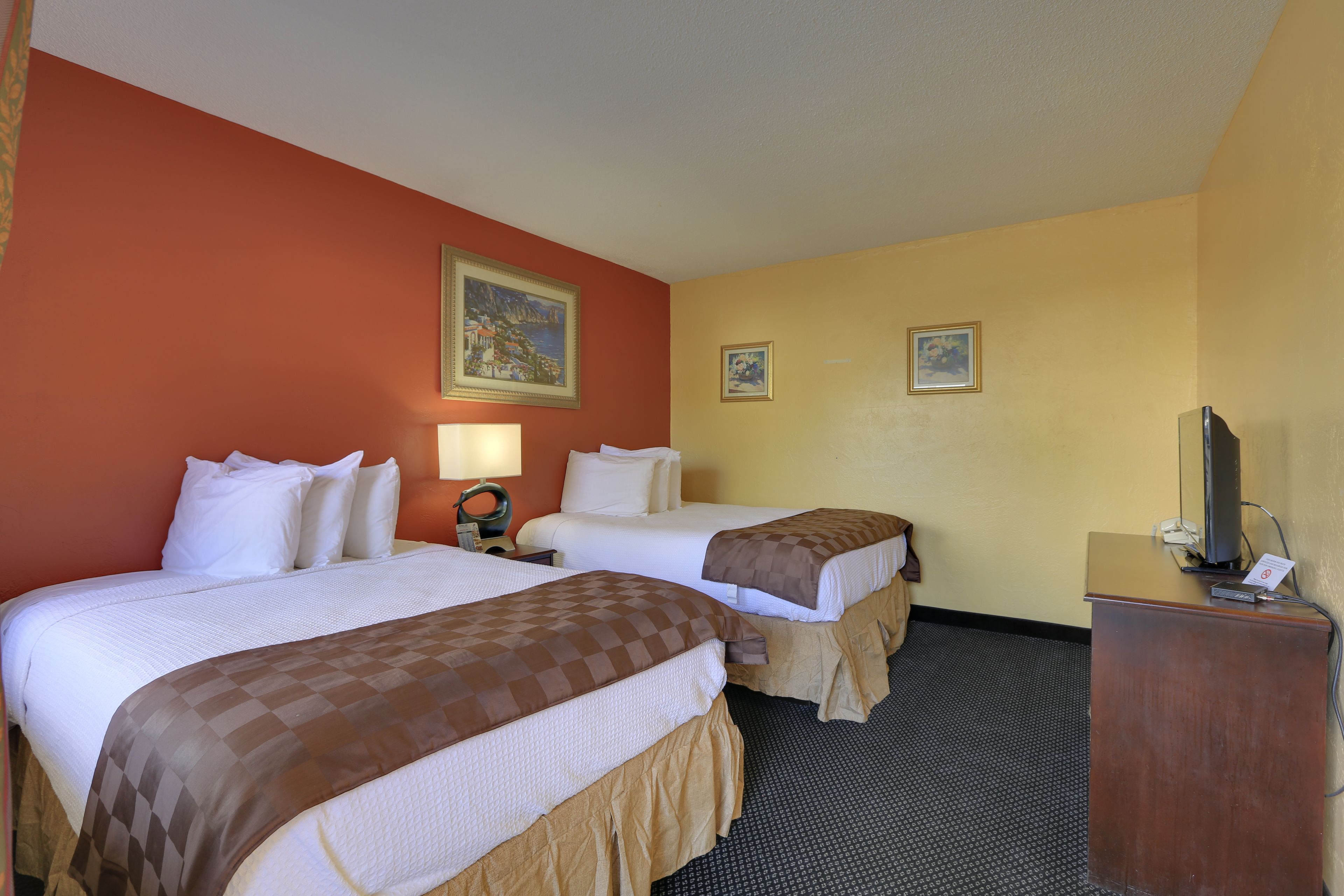 Photo - Budget Inn - St. Petersburg