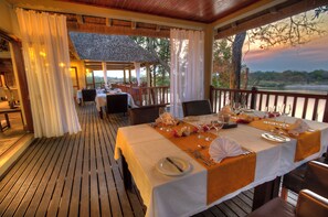Breakfast, lunch and dinner served - Divava Okavango Resort & Spa (Divundu)