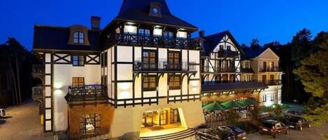 Grill-/Picknickplatz