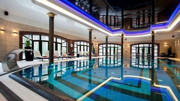 Indoor pool, free pool cabanas, pool loungers