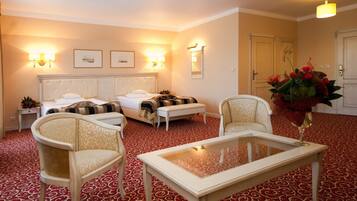 Comfort Room, 1 King Bed with Sofa bed (building A, no AC) | Minibar, in-room safe, blackout curtains, iron/ironing board