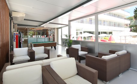 Interior. Medplaya Aparthotel Esmeraldas