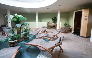 Espace de soins pour les couples, sauna, bain à remous, hammam