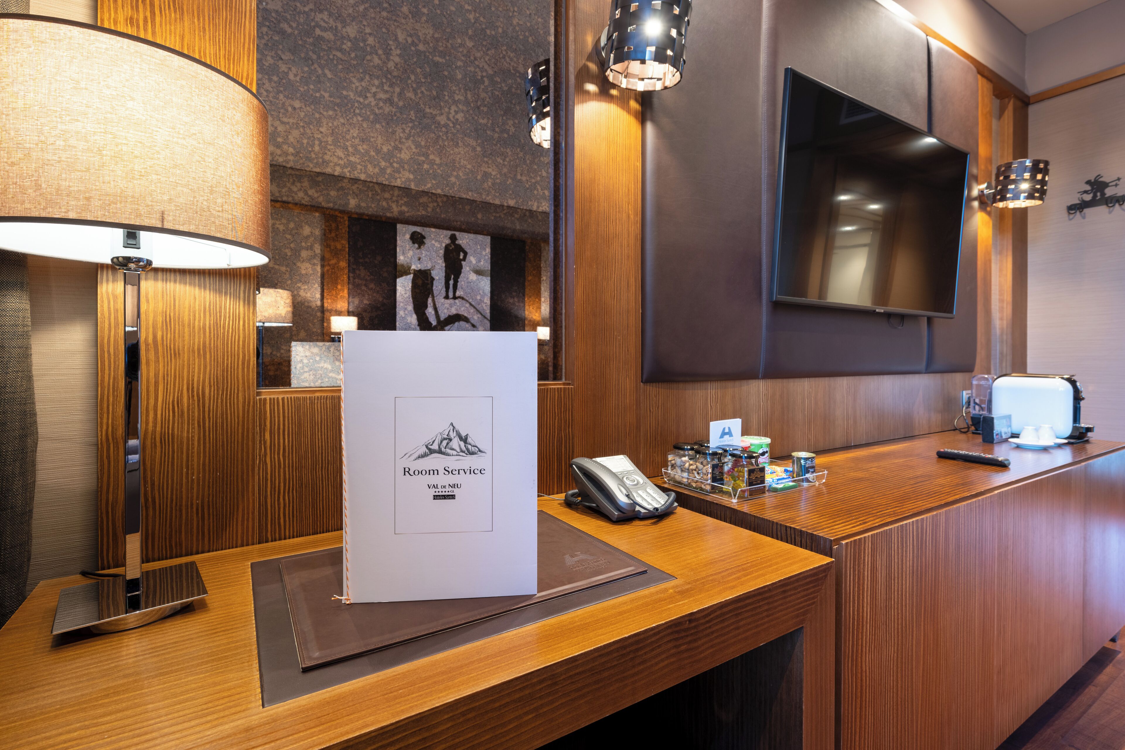 neu cabana | 2 bedrooms, premium bedding, down duvets, minibar