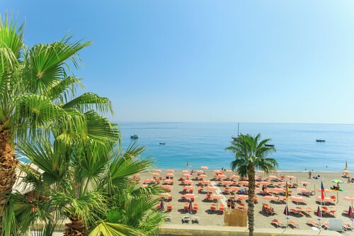 Albatros Beach Hotel - Letojanni