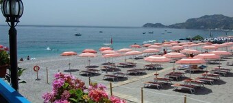 Albatros Beach Hotel - Letojanni